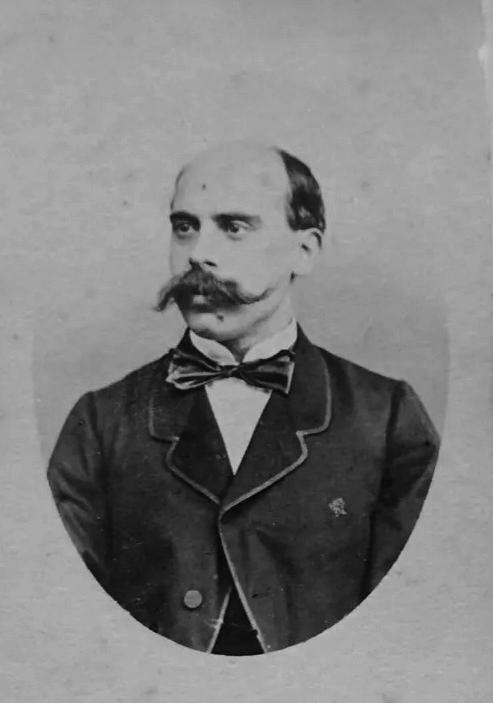 Emilio Castelar, Emilia Pardo Bazán, Ramón López Soler y otros tantos españoles acabaron influidos por la fuerza literaria de Hugo. Emilio Castelar, Emilia Pardo Bazán, Ramón López Soler y otros tantos españoles acabaron influidos por la fuerza literaria de Hugo.