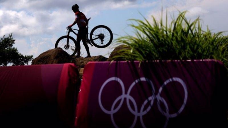 Ciclista en los Juegos Olímpicos de Tokio. EP
