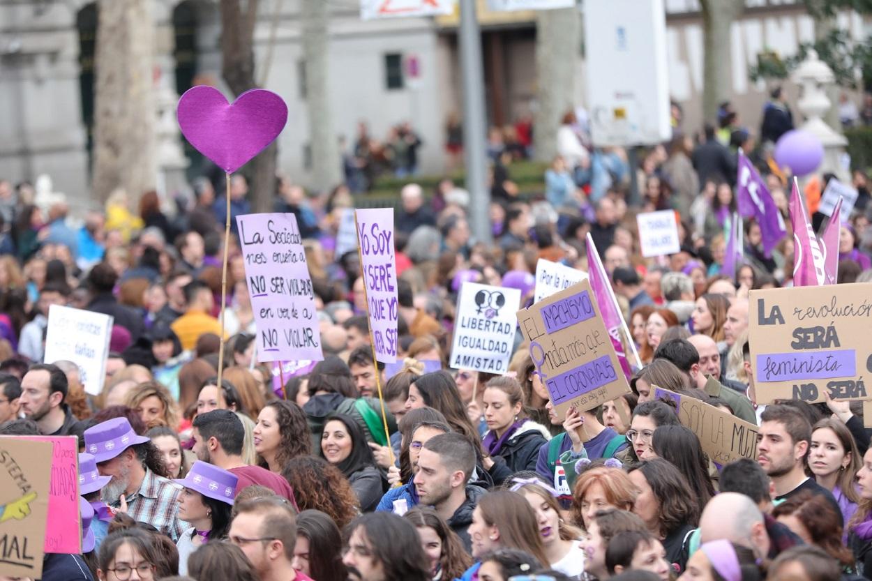 Participantes en la manifestación del 8M (Día Internacional de la Mujer), en Madrid a 8 de marzo de 2020. Jesús Hellín.