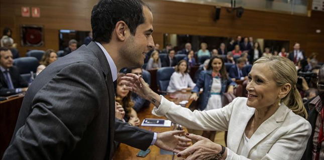 El líder de Ciudadanos Madrid, Ignacio Aguado, junto a Cristina Cifuentes