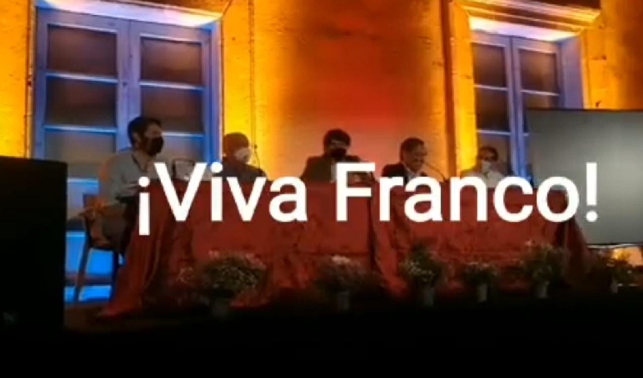 Vivas a Franco en Arenas de San Pedro (Ávila) con la complicidad del alcalde del PP