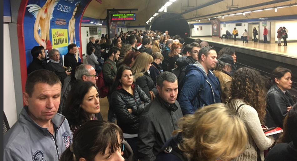 Un andén de la red de Metro de Madrid - Archivo 