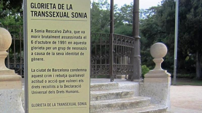 Glorieta de la transexual Sónia, en la Ciudadela de Barcelona