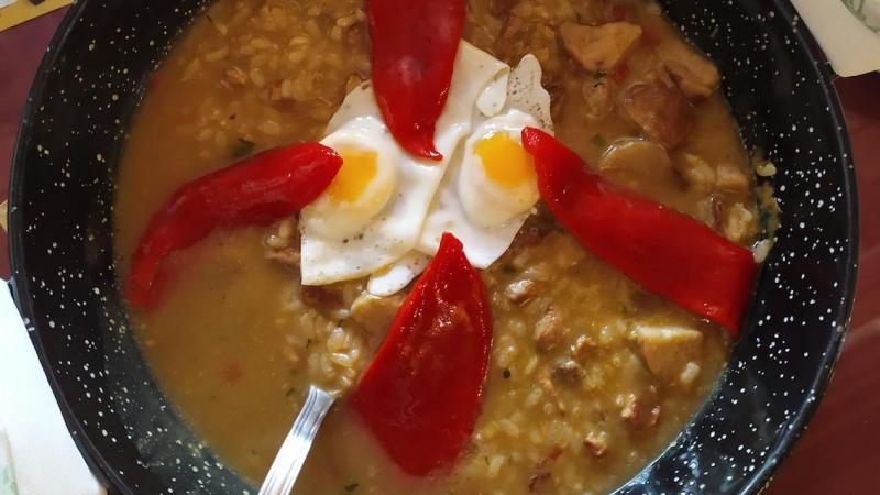 Arroz ibérico de Mesón El Postigo en Aracena (Huelva)