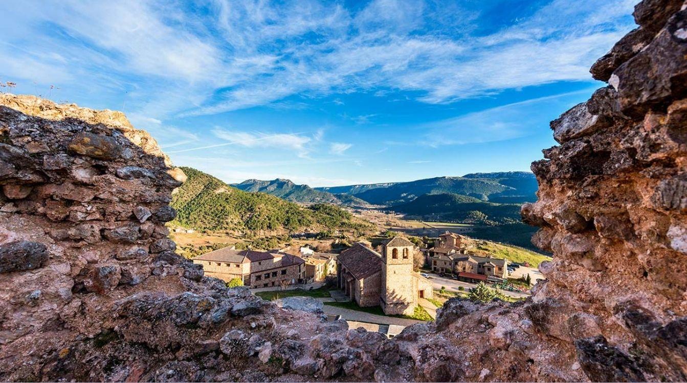 Riópar, en la Sierra del Segura (Albacete), cuenta con una villa medieval y un entorno natural espectacular © Turismo de Castilla-La Mancha / David Blázquez