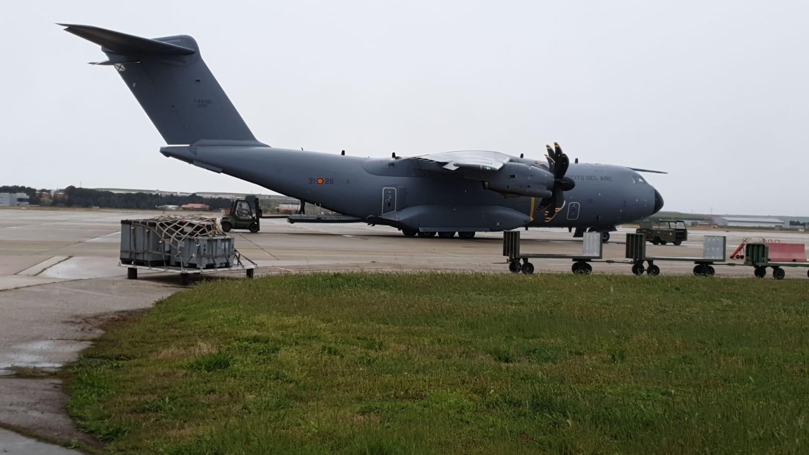 Un avión A400M en la base aérea de Torrejón.