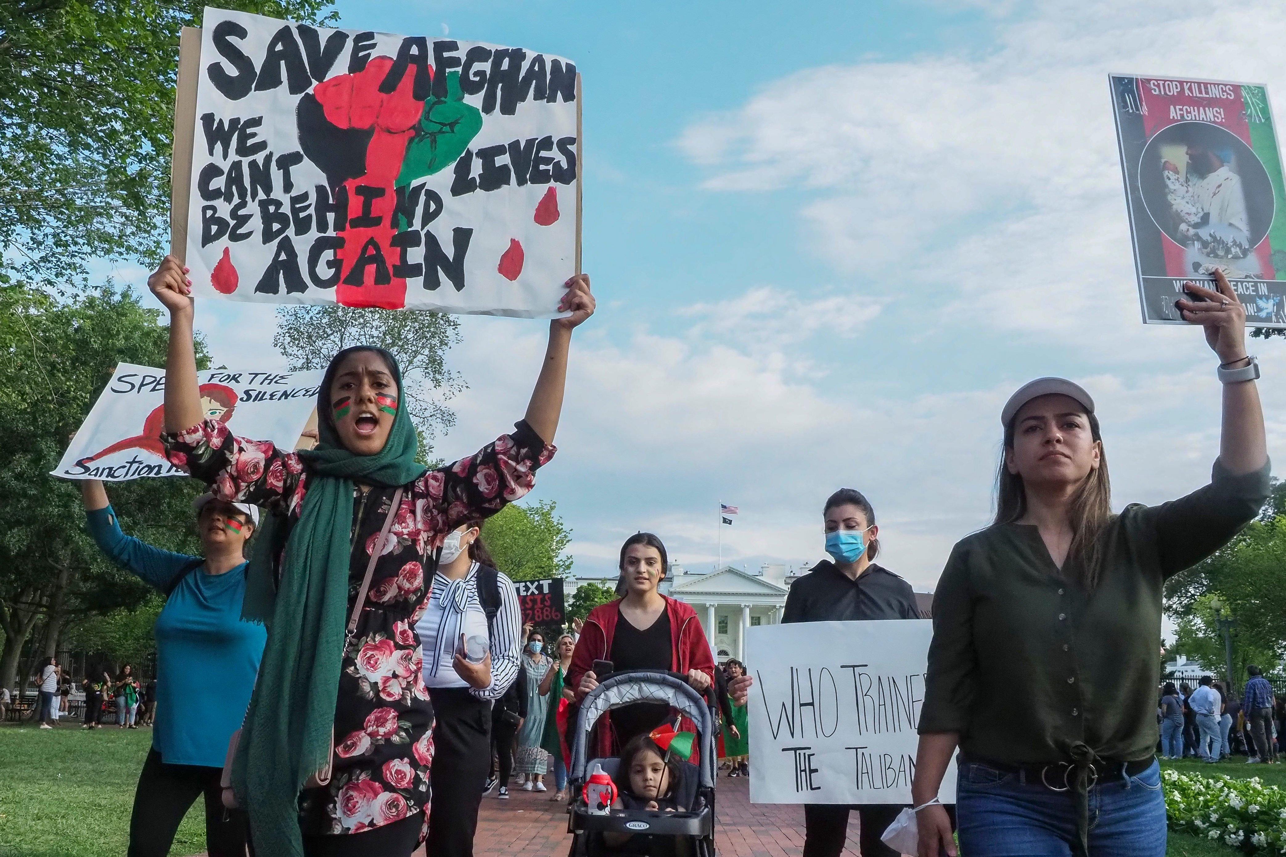 Protestas de ciudadanas afganas en Washinton D.C. Fuente Sue Dorfman EP