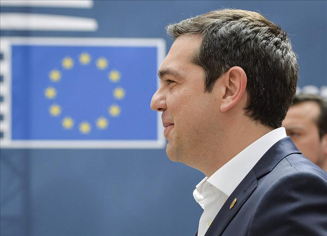 Grecia cede y acepta las condiciones del Eurogrupo