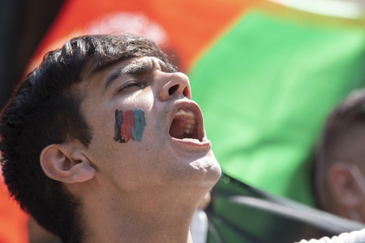 Imagen tomada durante una protesta de afganos en Grecia