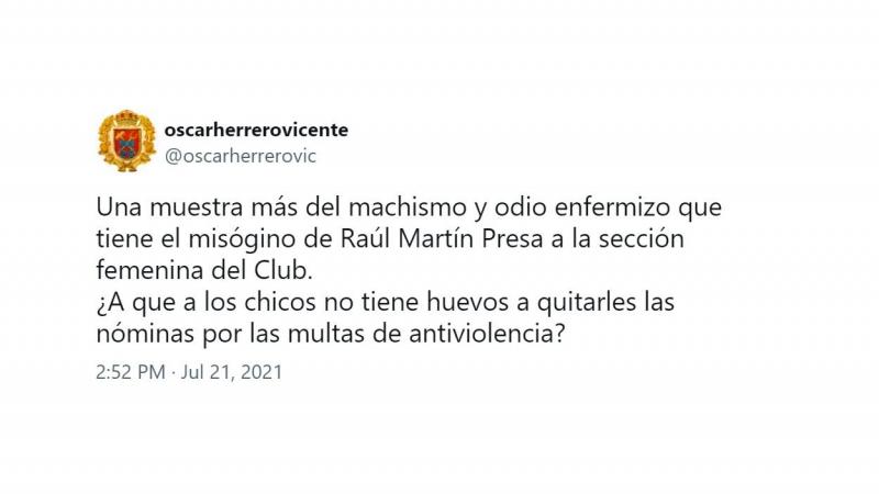 Un usuario critica a Martín Presa y le acusa de machista por el trato a las jugadoras del Rayo femenino. Twitter
