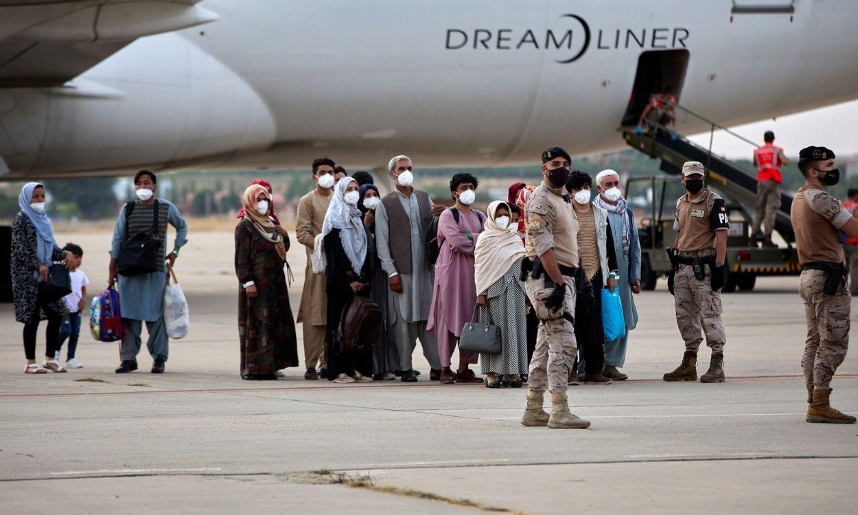 Ciudadanos afganos procedentes de Kabul aterrizan en España. EP