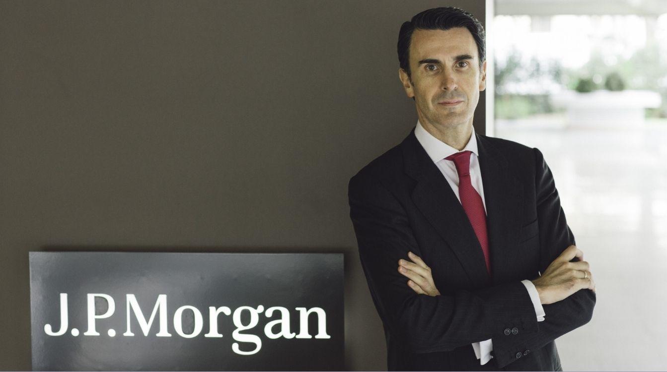 Ignacio de la Colina preside JPMorgan en España y Portugal, que encabeza el ranking M&A (fusiones y adquisiciones), con 8.572 millones de euros en seis operaciones