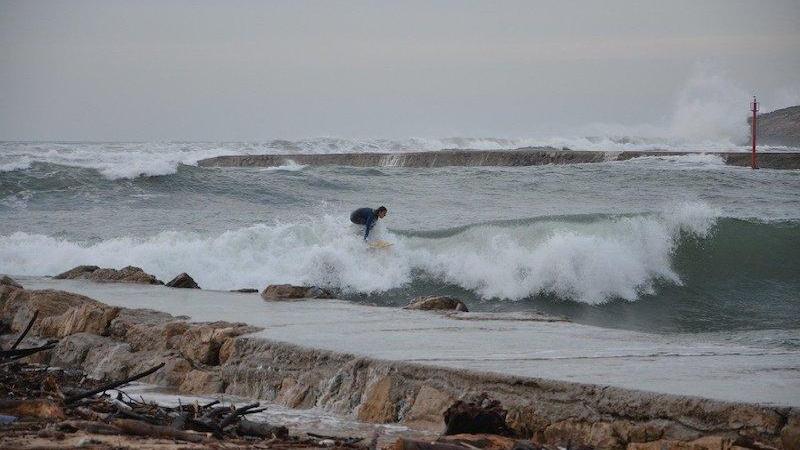 Surf en el Cantábrico