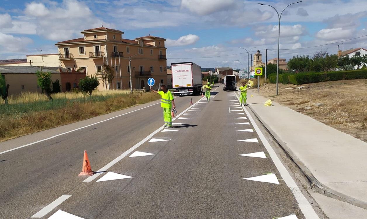 El MInisterio de Transportes ensaya nuevas señales de tráfico. Twitter