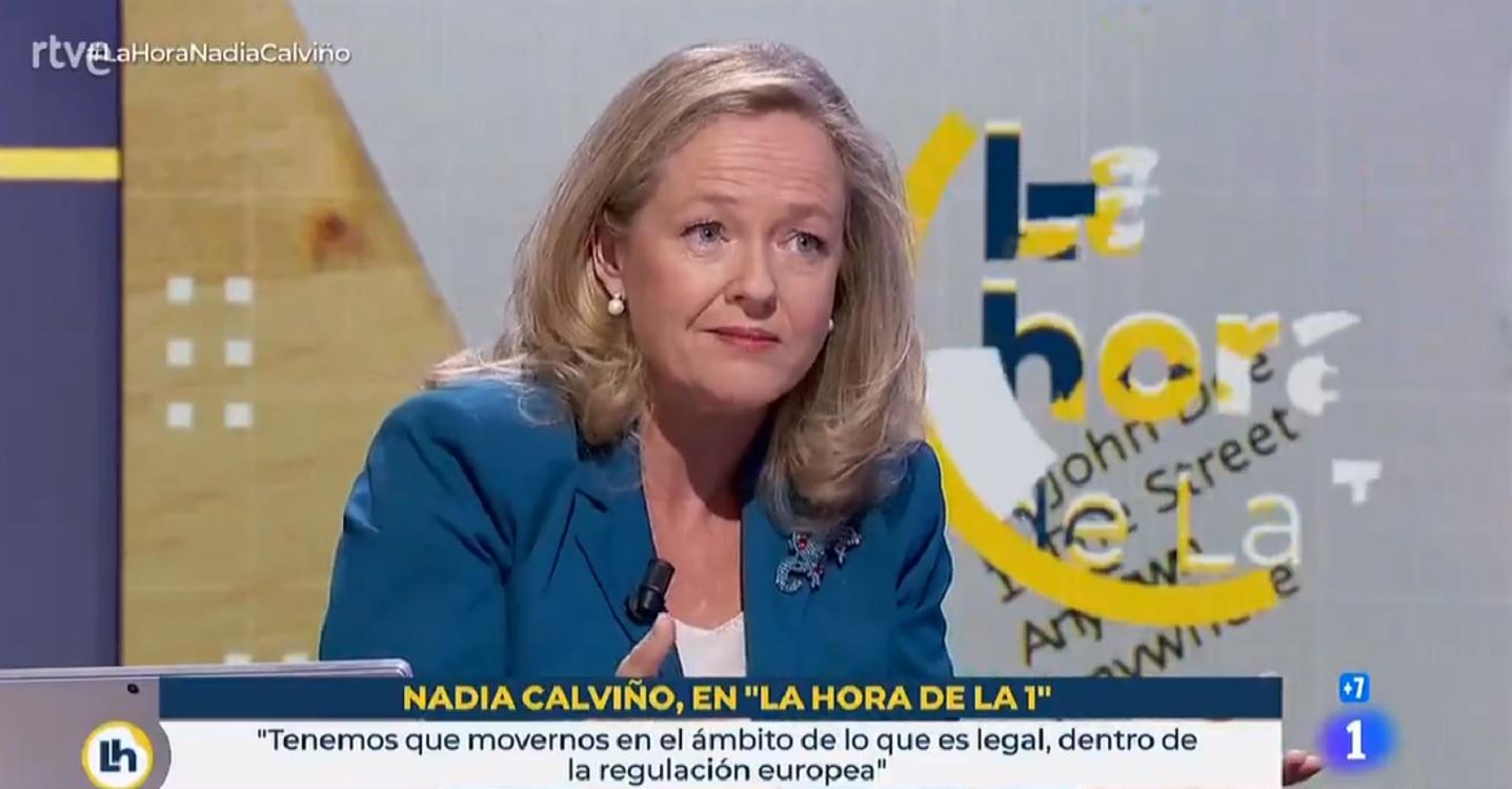 Nadia Calviño durante la entrevista en La Hora de la 1