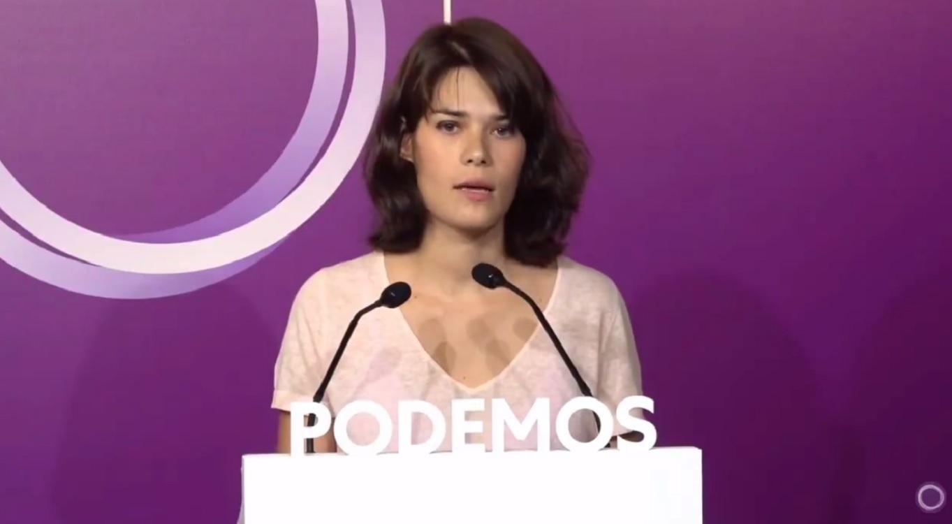 La coportavoz estatal de Podemos, Isa Serra, en la rueda de prensa de este lunes. Fuente: Podemos.