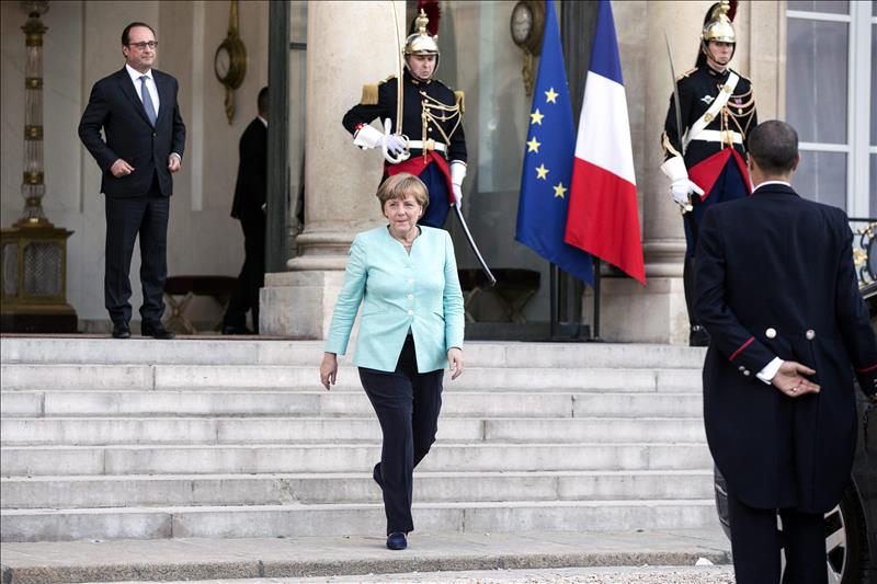 ¿Y si Merkel convoca un referéndum para expulsar a Grecia del euro?
