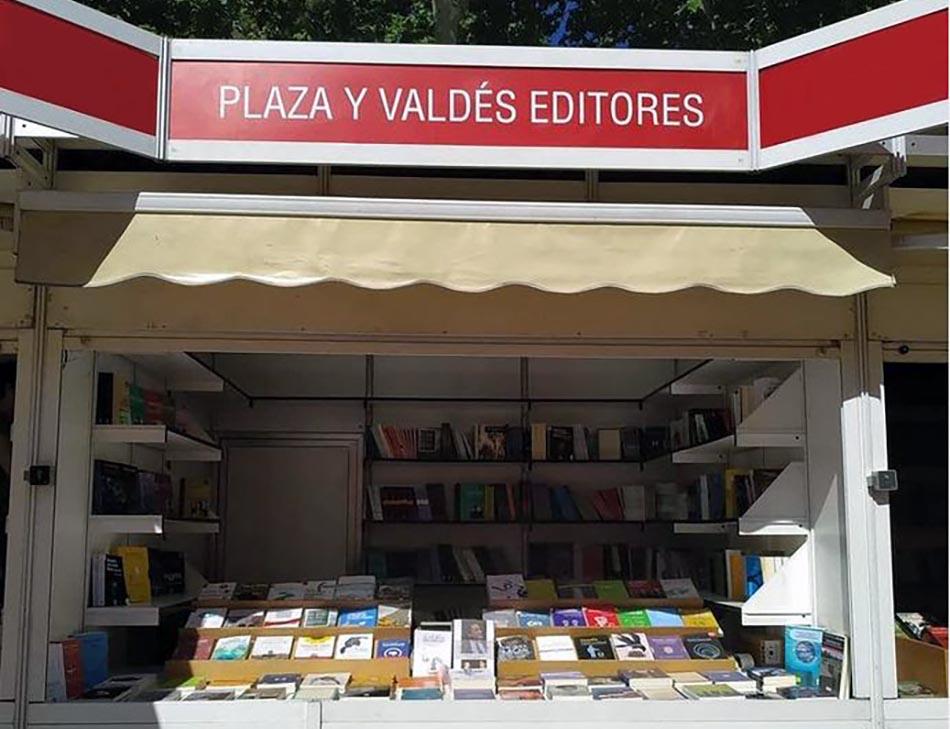 Todo estas listo en el Retiro madrileño para la celebración de la Feria del Libro, que este año cumple su 80 aniversario.