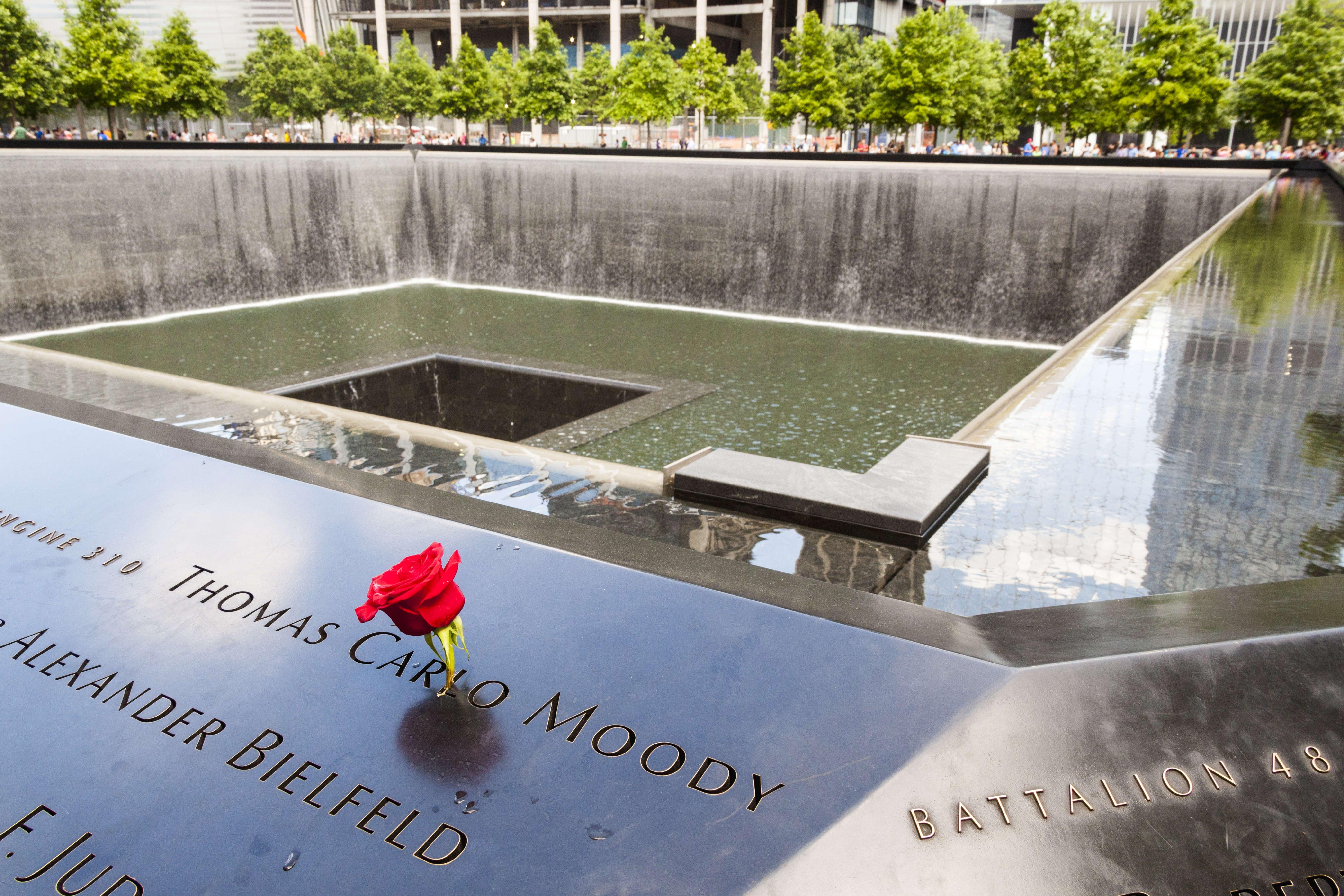 Monumento a la memoria de las víctimas del 11 de septiembre de Nueva York. Fuente: Europa Press.