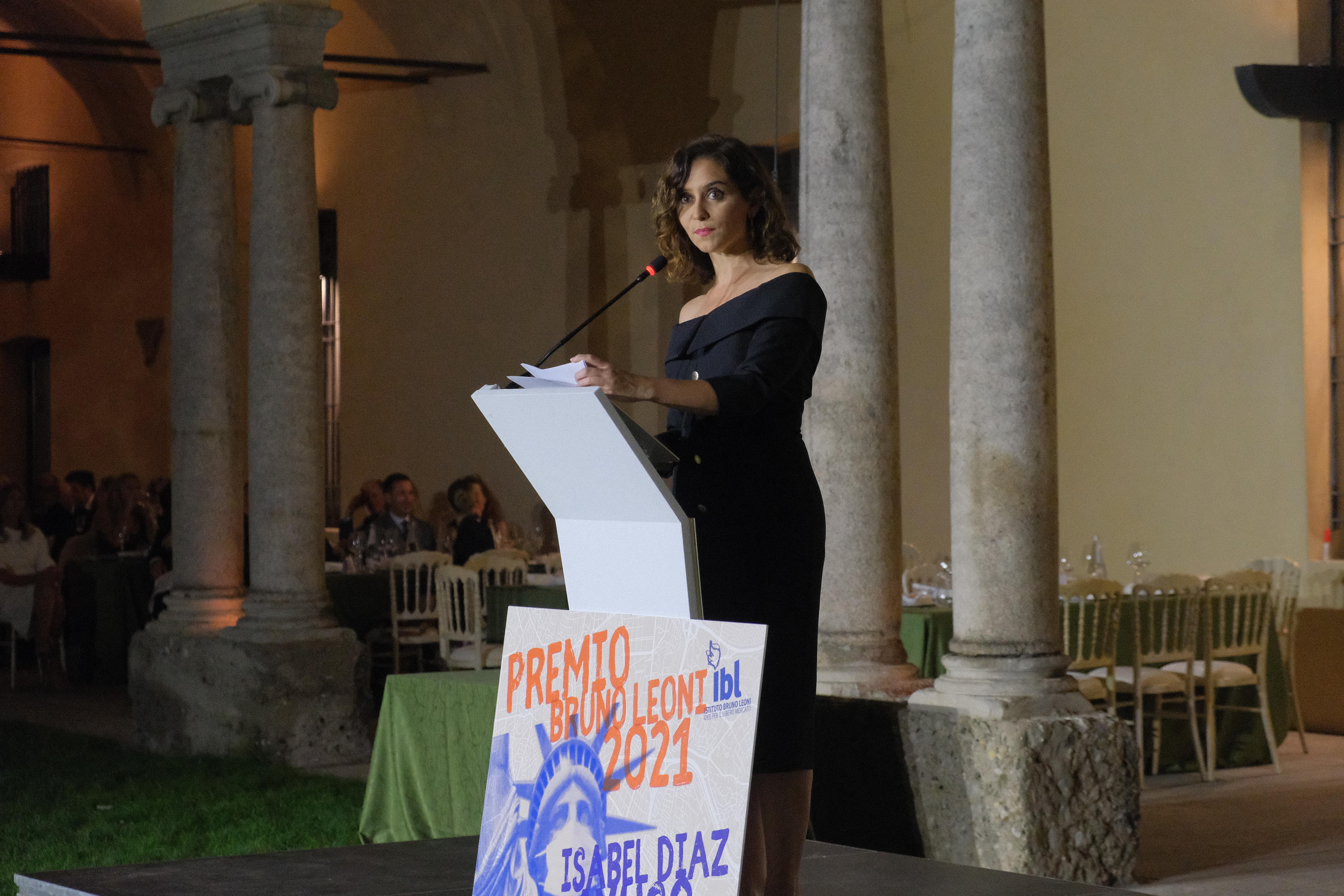 Isabel Díaz Ayuso recibe el premio 'Llama de la libertad'. Comunidad de Madrid.