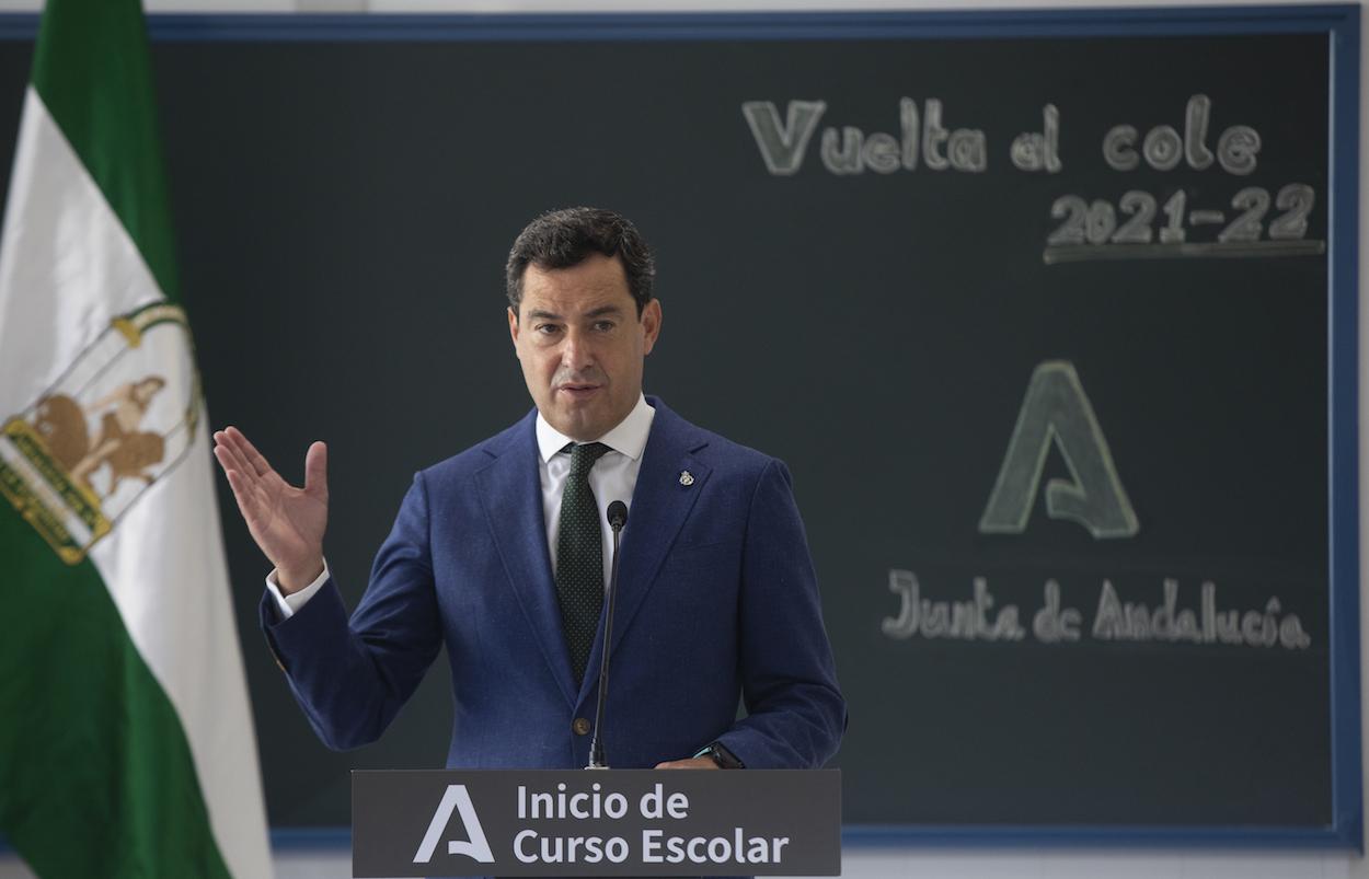 El presidente Juan Manuel Moreno en el acto de apertura del curso escolar. MARÍA JOSÉ LÓPEZ