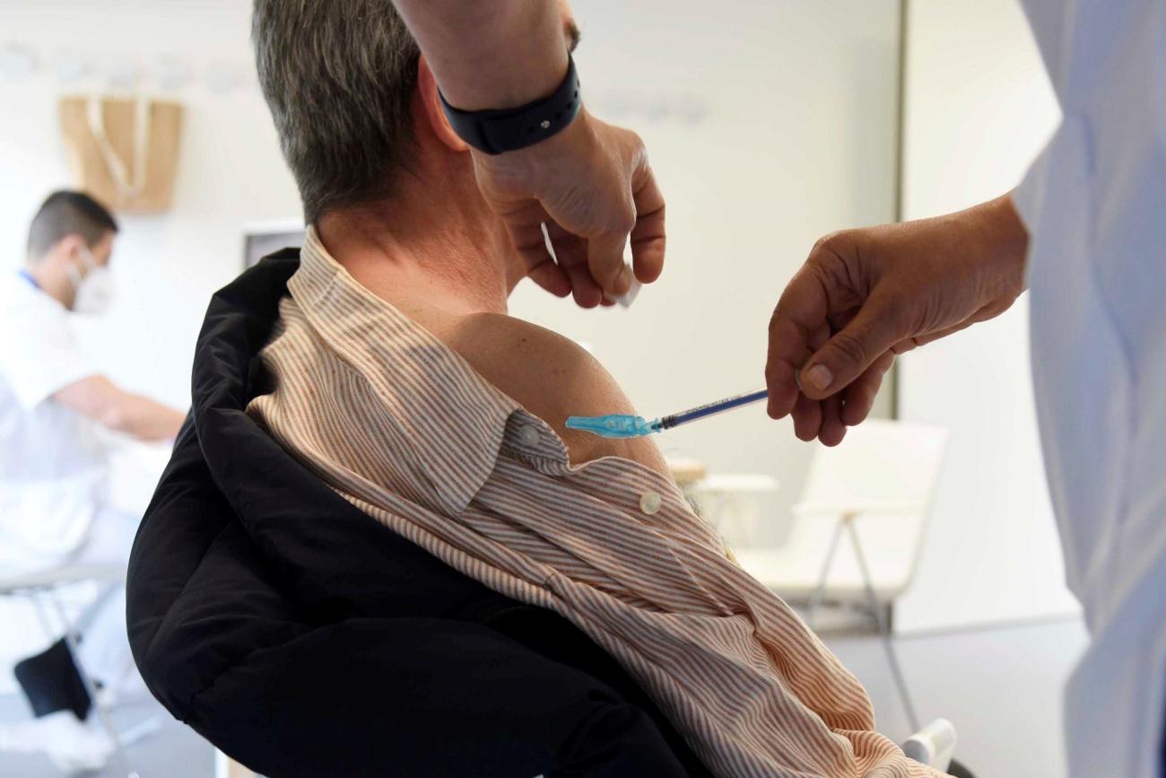 El covid caído como una losa sobre la ya precaria situación del colectivo de enfermería dependiente del Servizo Galego de Saúde (Foto: Europa Press).