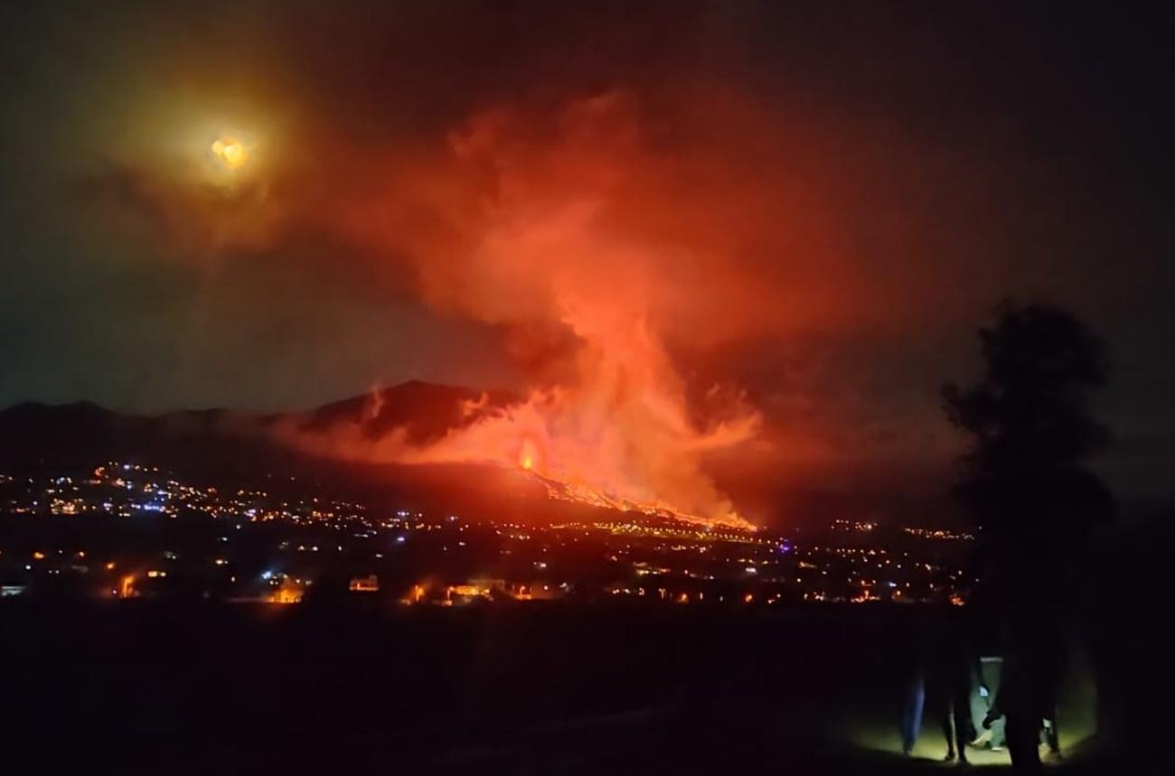 Erupción del volcán de Cumbre Vieja este sábado