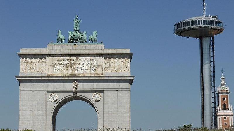 Faro de Moncloa