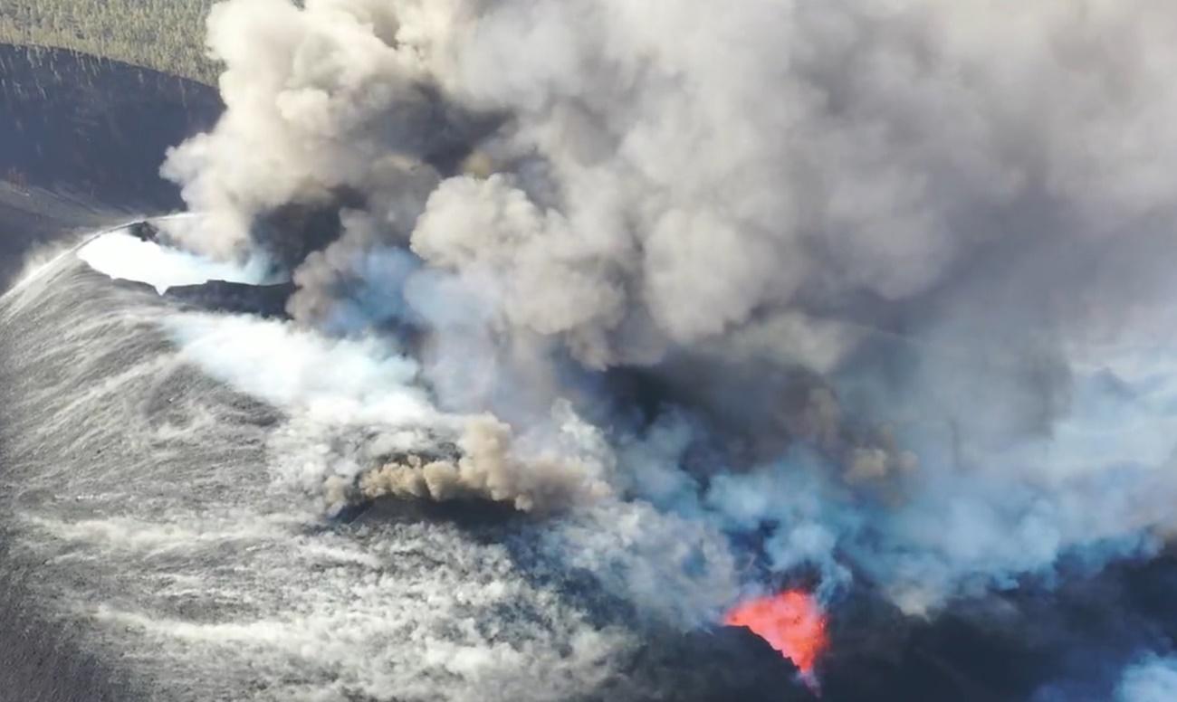 Nuevo foco de emisión del volcán de La Palma