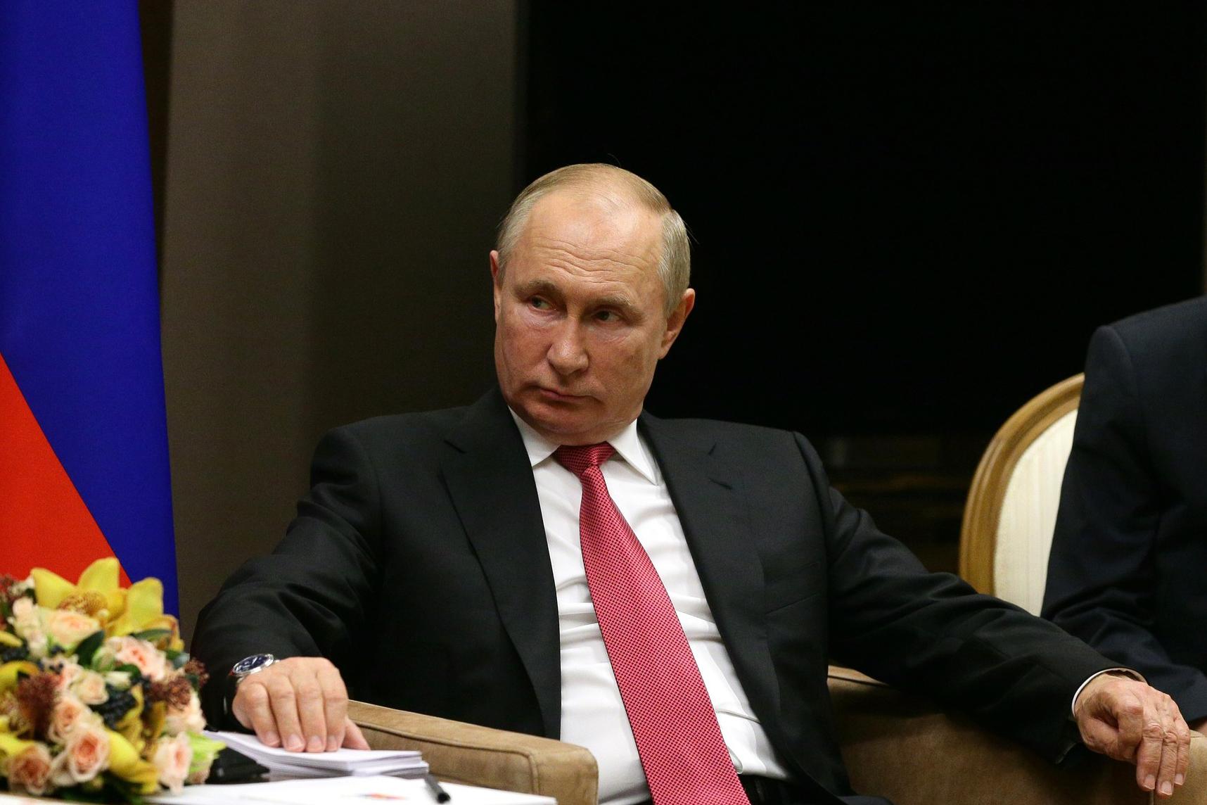 El presidente de Rusia, Vladimir Putin, anuncia la invasión de Ucrania.