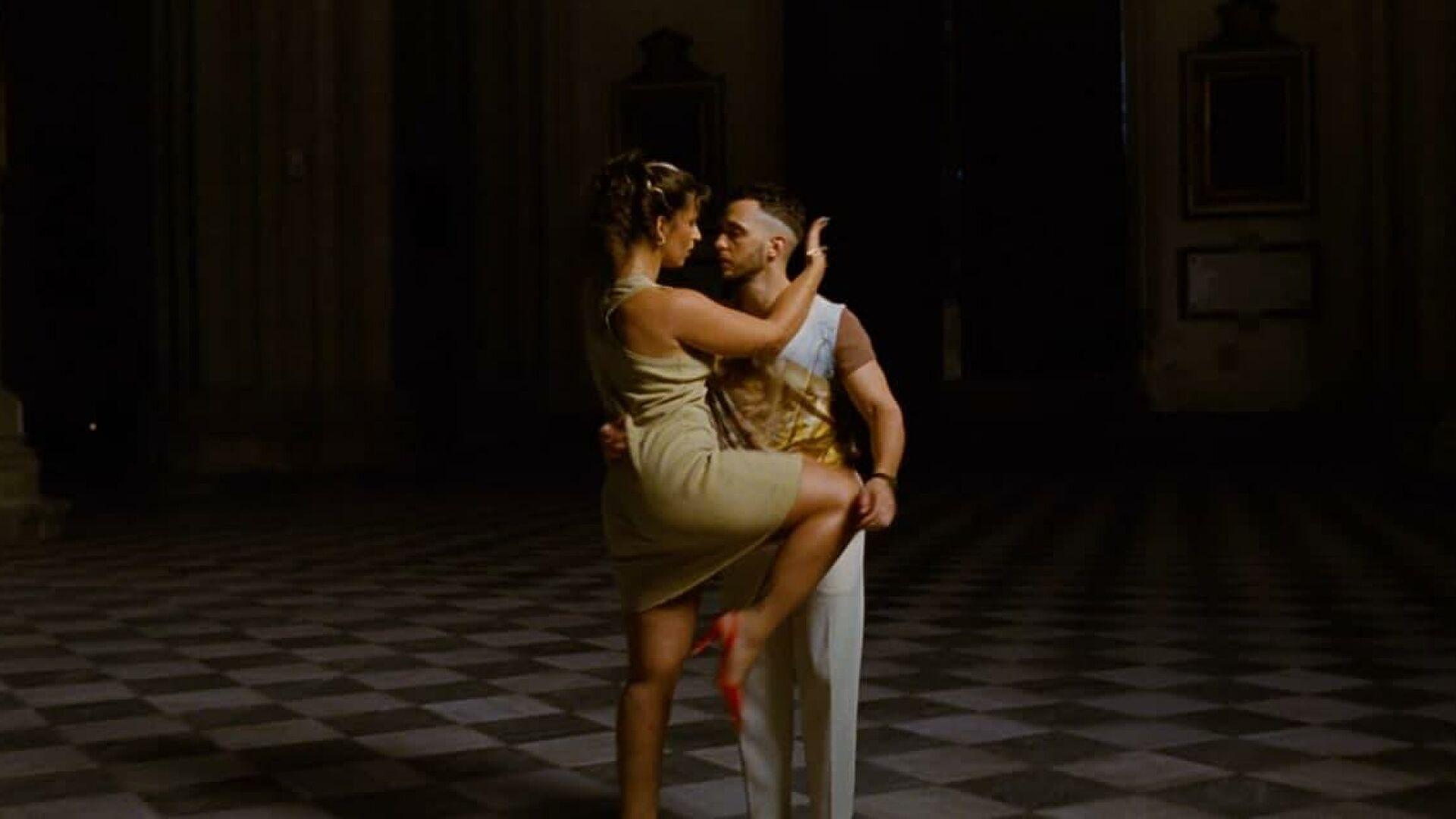 Imagen del videoclip 'Ateo', de C Tangana y Nathy Peluso en la Catedral de Toledo