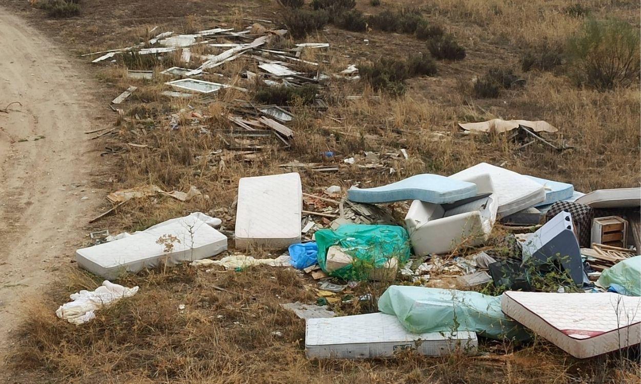 El PSOE  denuncia ante la Guardia Civil vertidos incontrolados en el Parque Regional del curso medio del río Guadarrama