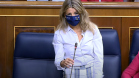 Yolanda Díaz responde a García Egea durante una sesión de control al Gobierno