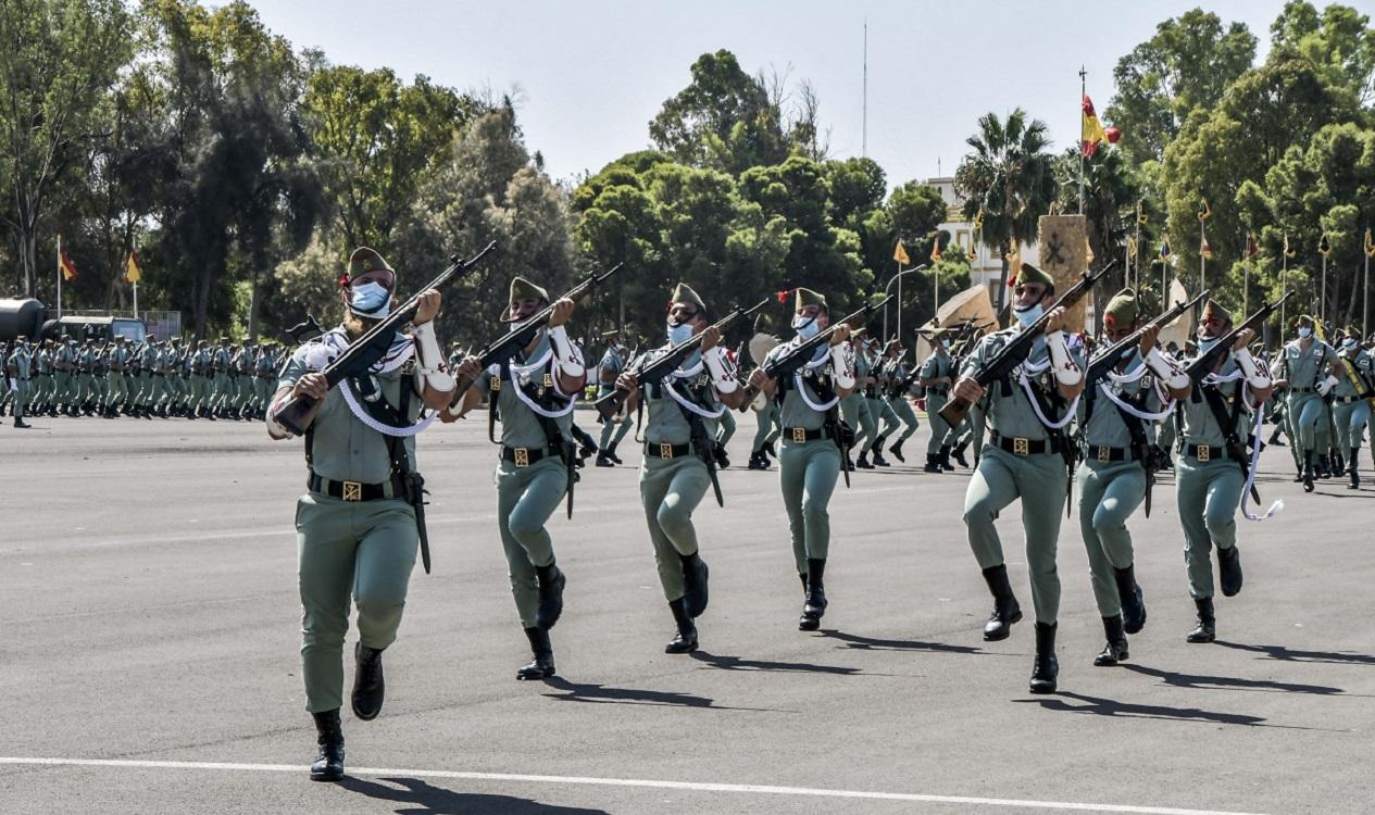 Detenidos tres tenientes de la Legión de la base militar Álvarez de Sotomayor de Viator, Almería. EP