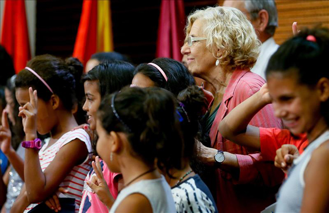 Carmena paraliza más de 220 desahucios heredados de Botella