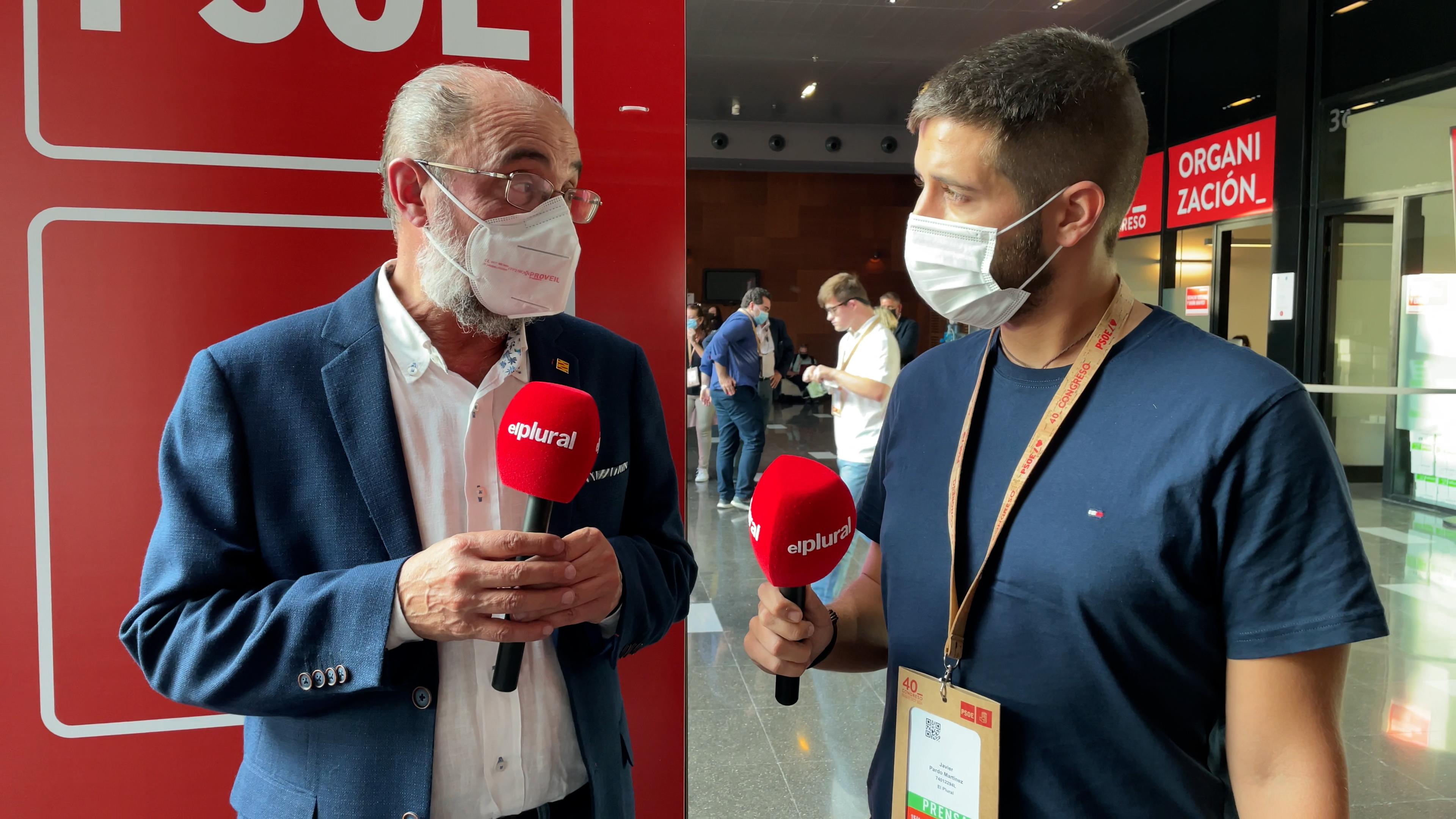 Javier Lambán, entrevistado por ElPlural.com en el 40º Congreso del PSOE