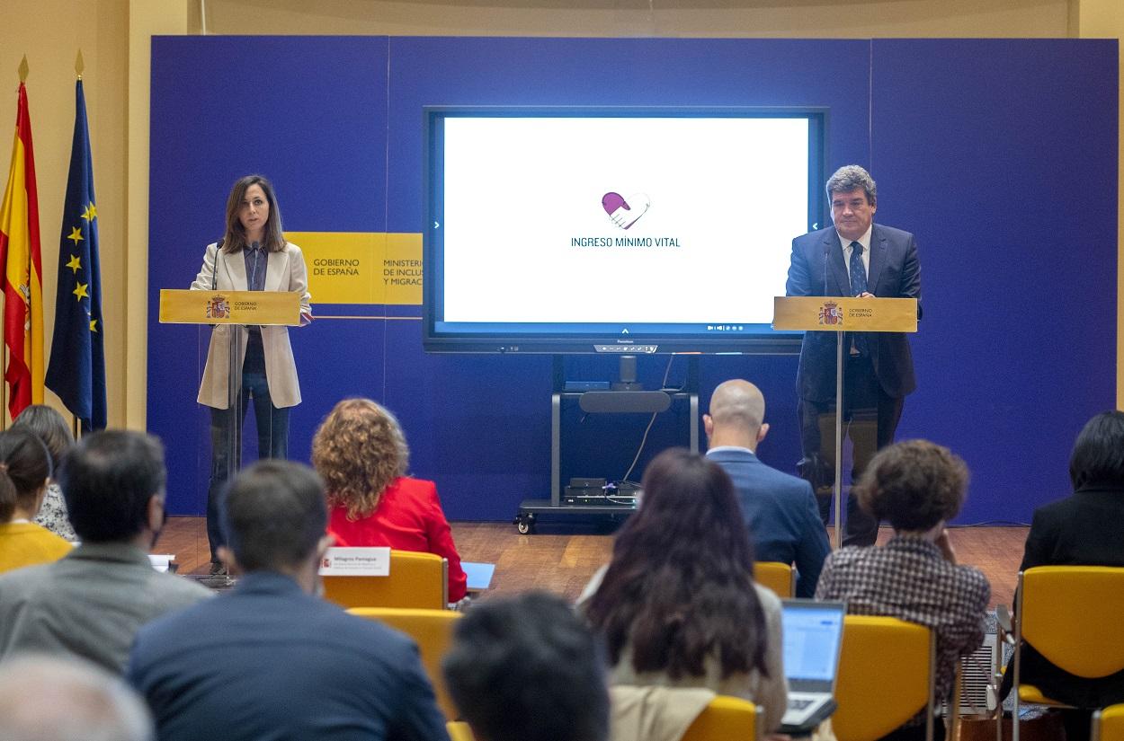 La ministra de Derechos Sociales y Agenda 2030, Ione Belarra, y el ministro de Inclusión, Seguridad Social y Migraciones, José Luis Escrivá, presentan las mejoras del IMV. Europa Press