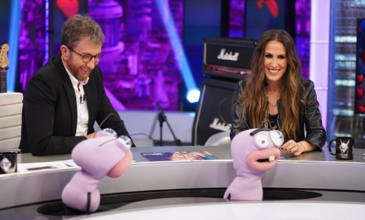 Malú con Pablo Motos en El hormiguero