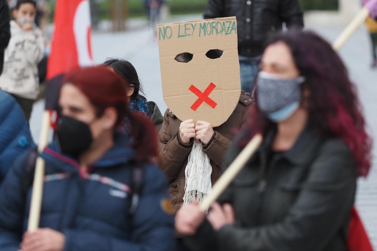 Los puntos calientes de la Ley Mordaza que Unidas Podemos negocia con ...