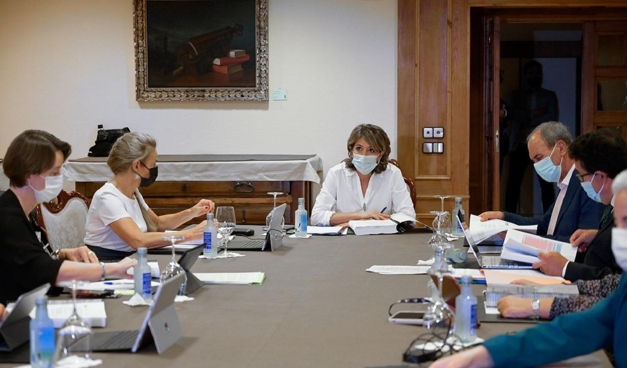 La fiscal general del Estado, Dolores Delgado, preside la reunión del Pleno del Consejo Fiscal. EP