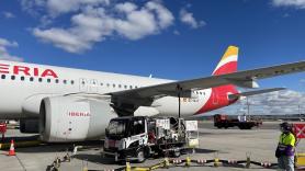 Primer vuelo de Repsol e Iberia con biocombustible producido en España con residuos