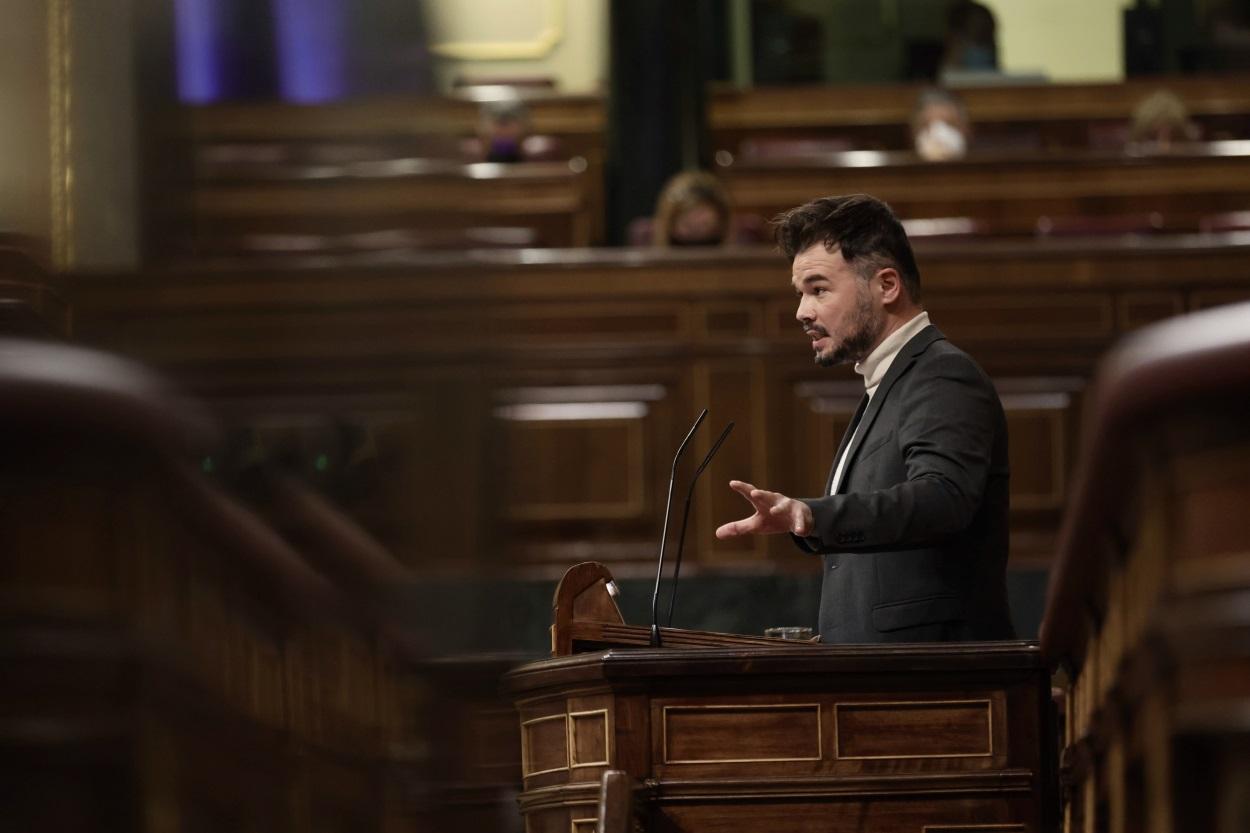 El portavoz parlamentario de ERC, Gabriel Rufián, interviene en una sesión plenaria en el Congreso de los Diputados