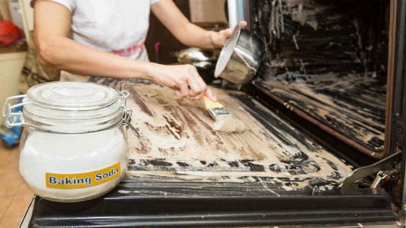 Limpiar el horno con bicarbonato