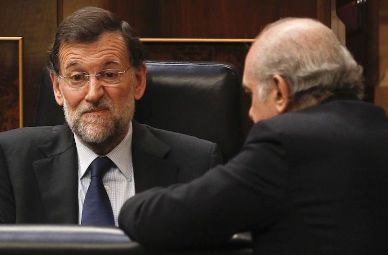 Jorge Fernández Díaz y Mariano Rajoy en el Congreso