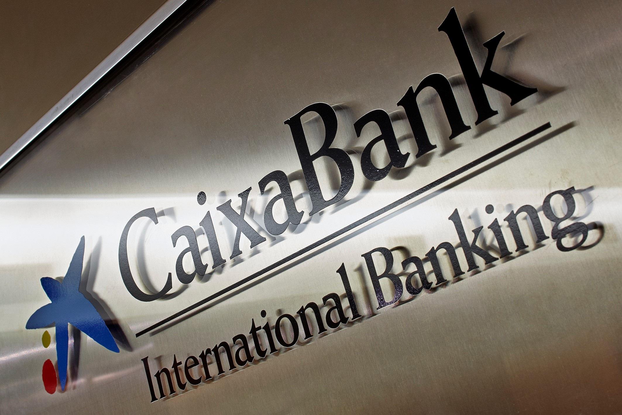 Cartel de CaixaBank International Banking. Fuente: Europa Press.