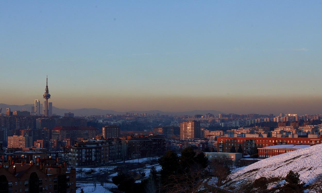 Foto de archivo de la contaminación en Madrid. EP