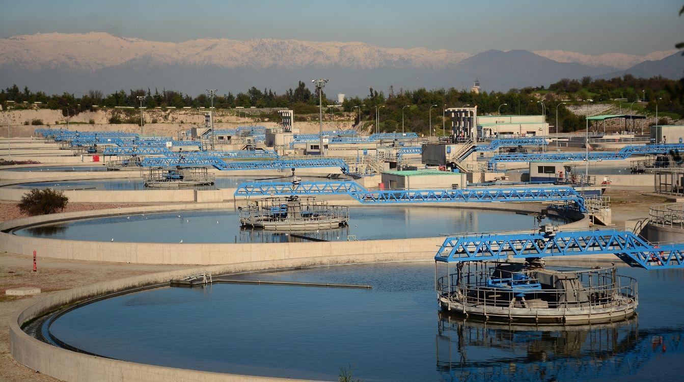 Biofactoría La Farfana, en Chile. Es donde se creó el modelo de biofactorías y que recibió el premio de Naciones Unidas a la mejor innovación mundial para hacer frente al cambio climático.