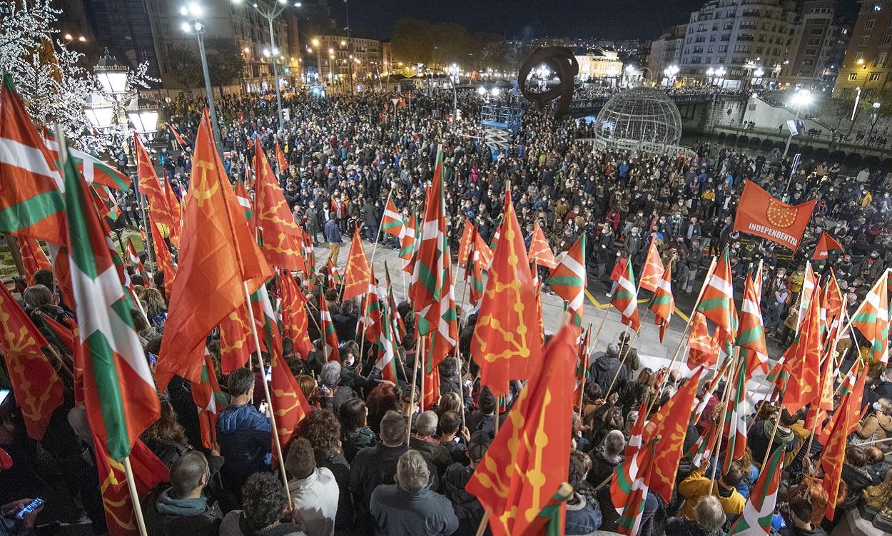 Manifestación en Bilbao impulsada por EH Bildu a favor de la independencia del País Vasco. EP