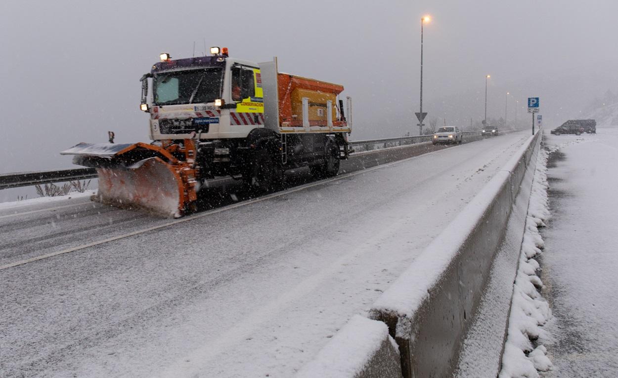 Fuertes nevadas en el día de retorno del puente de la Constitución. EP