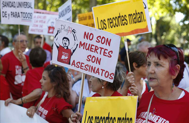 La Marea Blanca denuncia el cierre de camas en hospitales madrileños